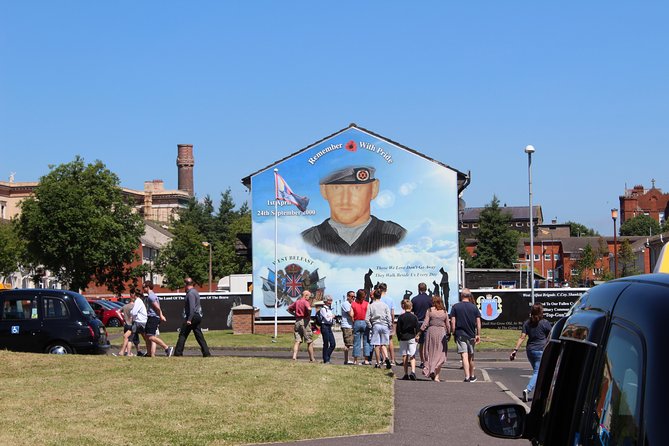 Famous 1.5 hour Belfast Murals Tour - What the guides add