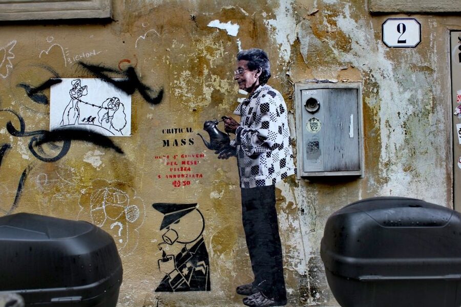 Florence: Street Art Tour - Florence’s street art begins beneath the cathedral