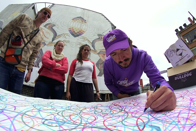 Fun Graffiti Workshop: The Art of Aerosol and Color - Learning to control a spray can