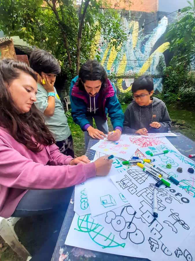 Fun Graffiti Workshop: The Art of Aerosol and Color - Booking, meeting, and cancellation details