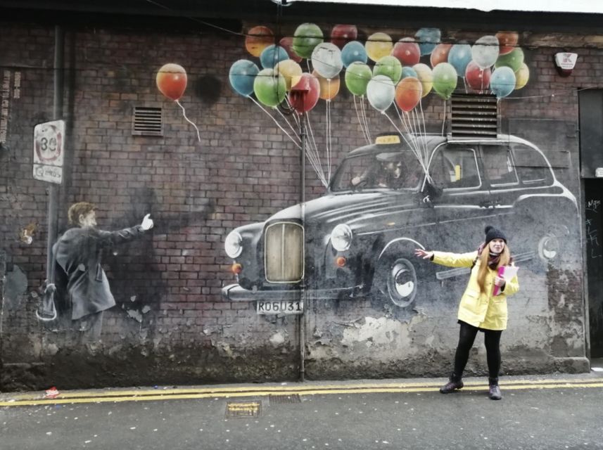 Glasgow: Private Street Art Walking Tour - The Clutha and the emotional side of public art