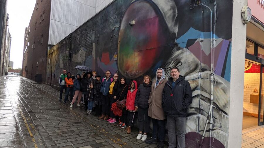 Glasgow: Street Art Guided Walking Tour - What the guides add to the experience