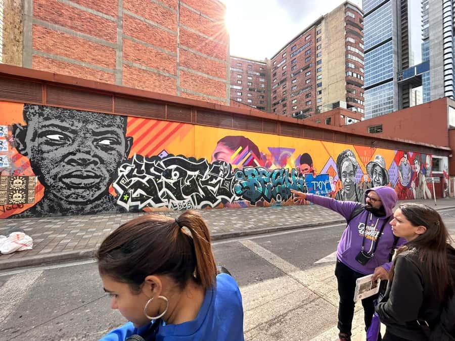 Graffiti Tour: a fascinating walk through a street art City - Meeting beside the Gold Museum