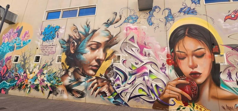 Granada: "Street Art & The Caves" Unique Guided Walking Tour - How the three neighborhoods fit together