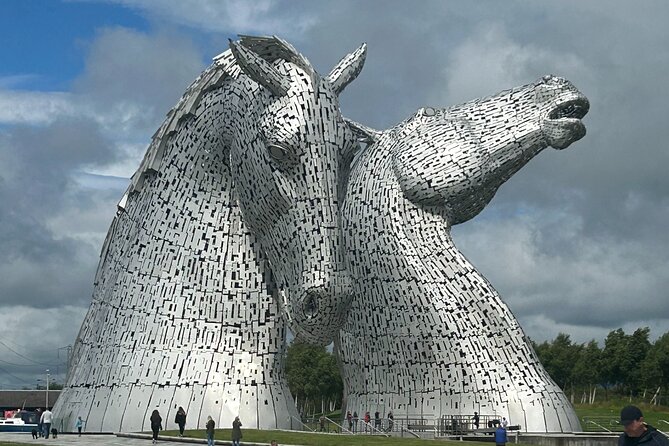 Highland Cows, Glasgow Cathedral, Murals, Kelpies Half Day Tour - Price, vehicle size, and the value of privacy