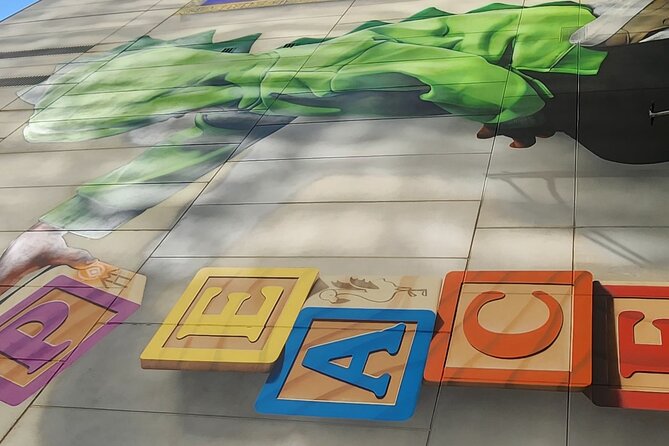 "In The Streets & Eats" Mural Art Tour Of Charlotte - The Federal Reserve Bank and Charlotte’s working center