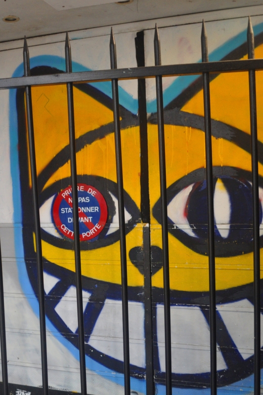 Invader Hunt Street Art Tour - Physical mosaics and virtual artworks
