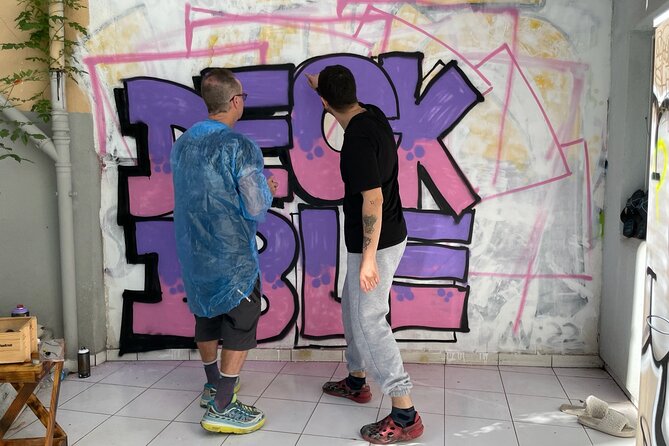 Istanbul Street Art Experience with Local Artists at Home Garden - Meeting Istanbul graffiti artists in their home garden