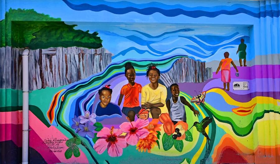 Kingston Creative: Mural Art Walking Tour - Finding the Kingston Creative meeting point at 107 Harbour Street