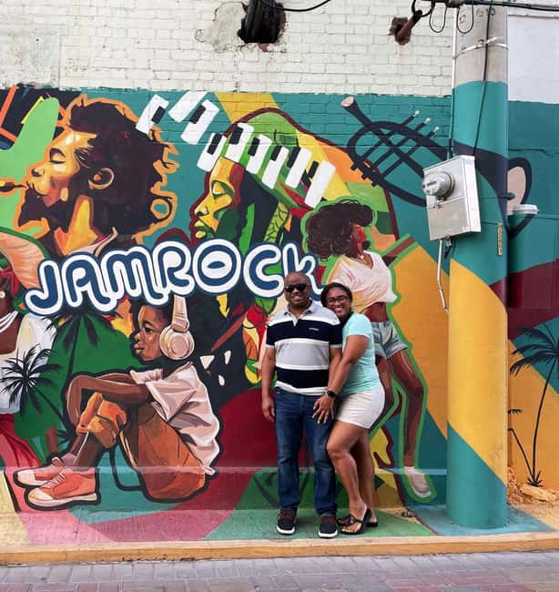 Kingston: Walking Tour with Mural Exploration - Key points to know before you book