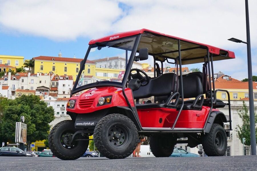 Lisbon: 3-Hour Street Art Tuk Tuk Tour - Viewpoints that make the city easier to understand