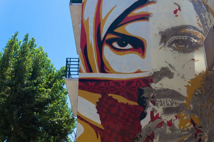 Lisbon: 3-Hour Street Art Tuk Tuk Tour - Starting in the city center by private tuk tuk