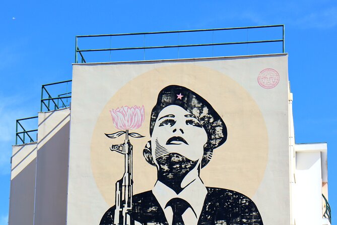 Lisbon Street Art and Lookout Point Tour - Chão do Loureiro: the longest art and view stop