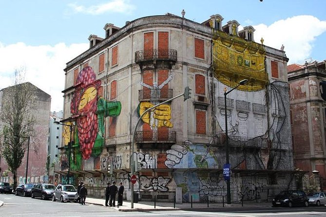 Lisbon Street Art - Private Tuk Tuk Tour with pickup - What the three-hour route feels like