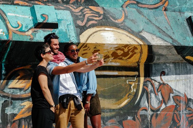Lisbon: Street Art Tour - Why Lisbon’s street art works best on foot