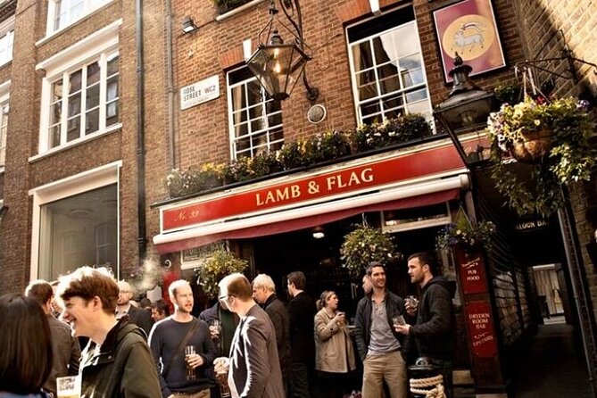 London Bike Tour: Landmarks, Secret Gems, Pub Stop & Street Art - Trafalgar Square and Covent Garden