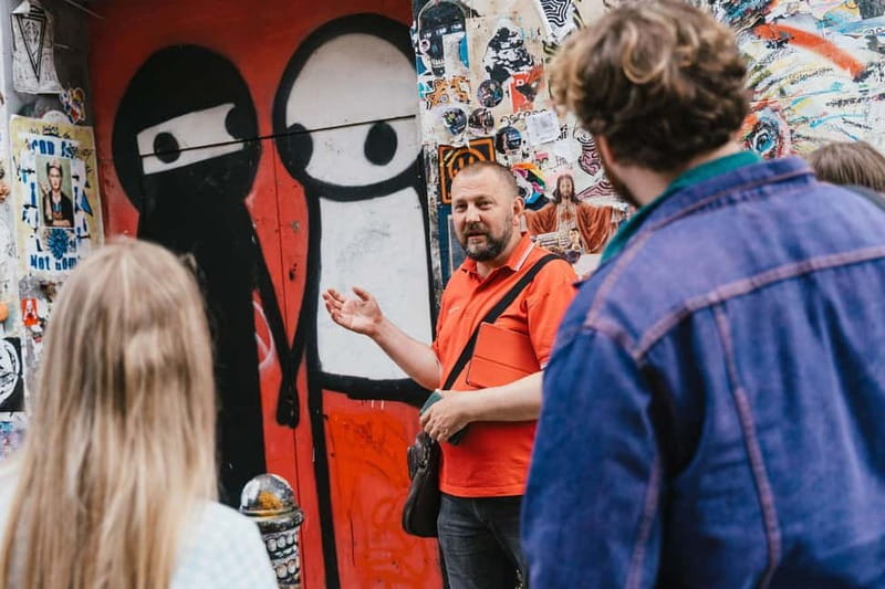 London: East End Instagrammable Street Art & Graffiti Tour - Key points at a glance
