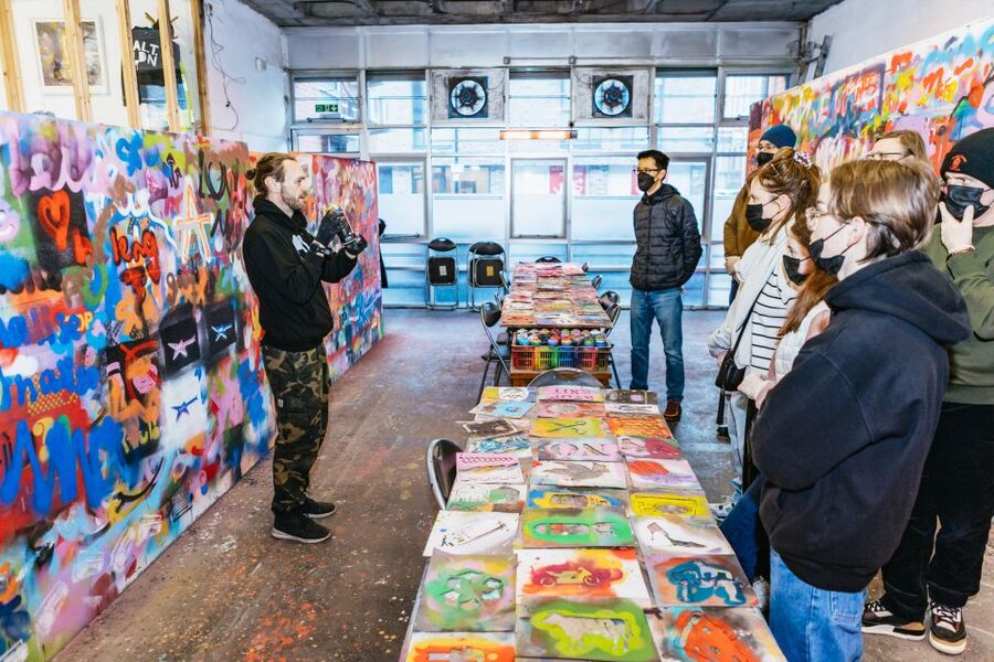 London: Half-Day Street Art Tour and Workshop - What the workshop feels like for families and groups