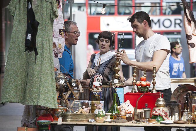 London Unexpected Private Tour - Markets, Street Art & Camden Town - Using the London tube to reach Camden Town