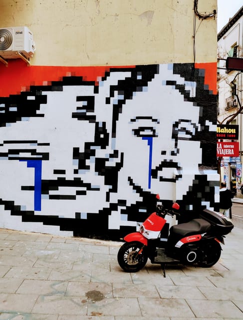 Madrid: Hidden Street Art Tour - Passing the Reina Sofía without entering