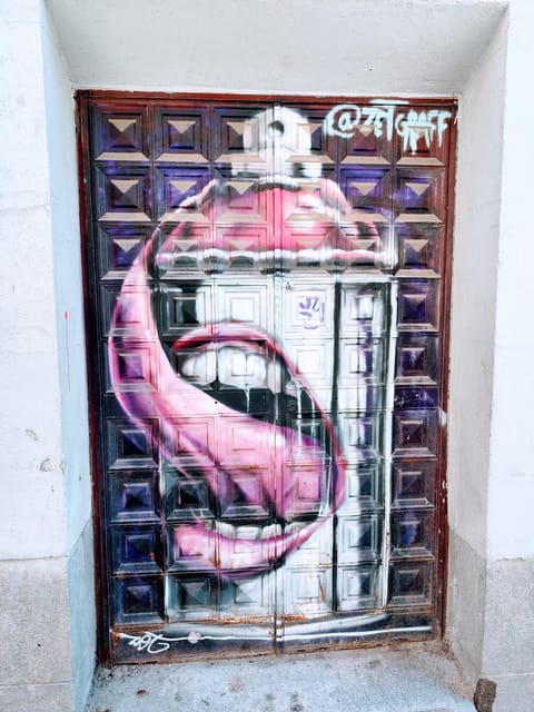 Madrid: Hidden Street Art Tour - Lola Gil’s ceramic trompe l’oeil