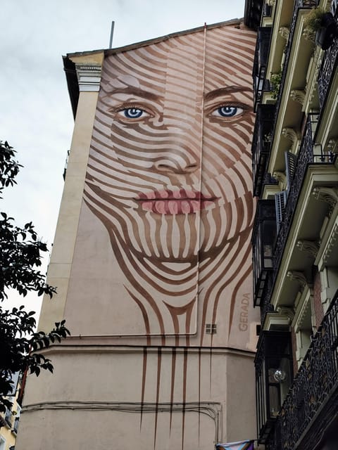 Madrid: Hidden Street Art Tour - Calle de Embajadores and the larger murals