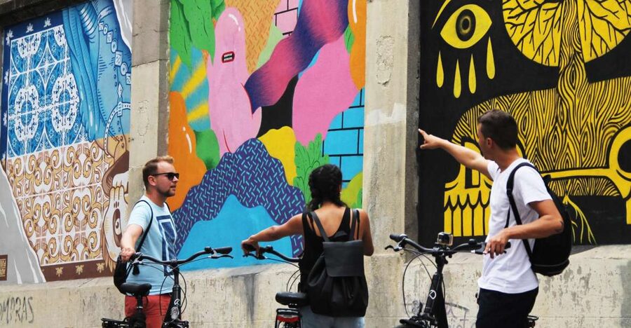 Madrid: Street Art Bike Tour - Madrid’s Graffiti Story Begins with Muelle