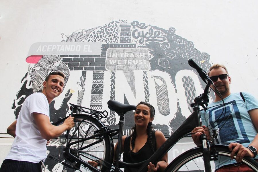 Madrid: Street Art Bike Tour - Solar Antonio Grilo and the Work of Local Communities