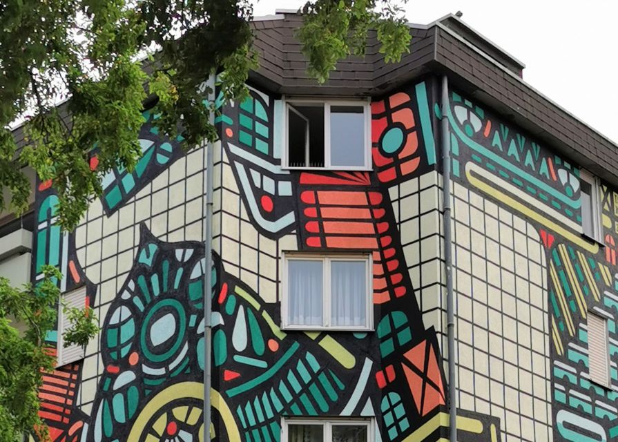 Mannheim: Guided Street Art Walking Tour - Clothing, weather, and walking comfort