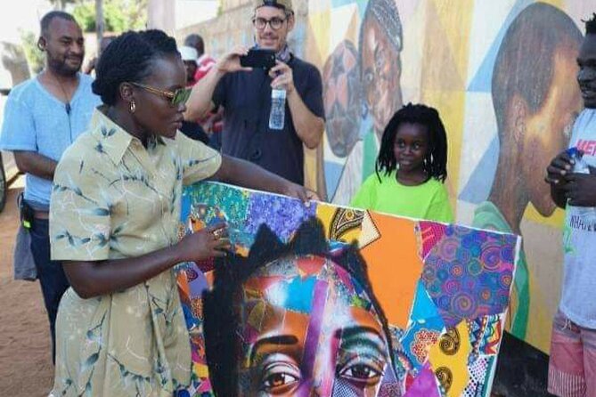 Maputo Street Art Private Walking Tour - How the two-hour format shapes your visit