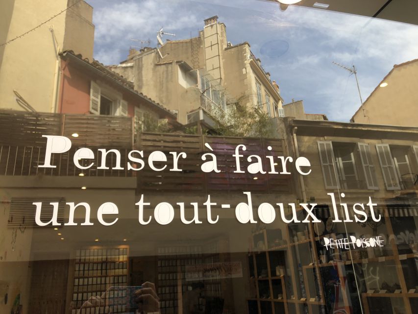 Marseille: Street Art Walking Tour and Local Drink - Following the street art to Cours Julien