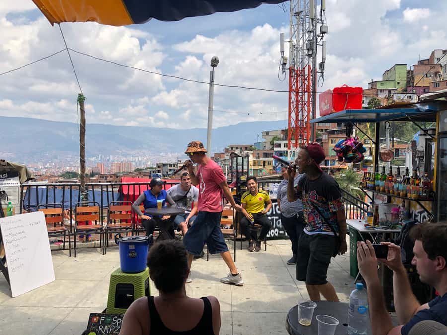 Medellín: Private Comuna 13 Street Art Tour - Key points to know before booking