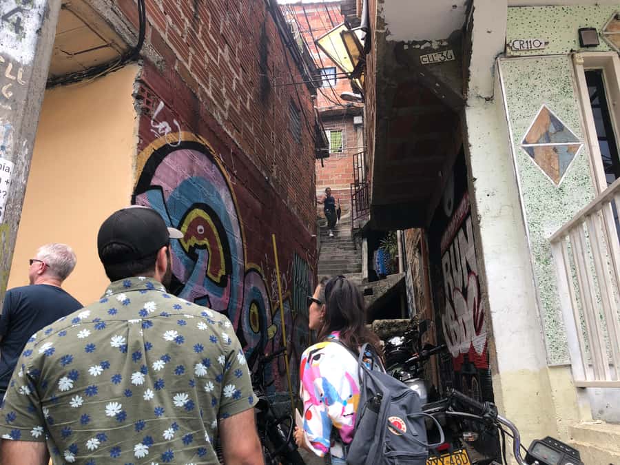 Medellín: Private Comuna 13 Street Art Tour - Who should book this Comuna 13 tour?
