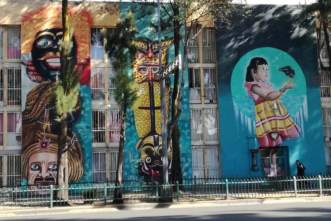 Mexico City; ART NACO : Murals & Street Art Bike Tour - Guides make the difference