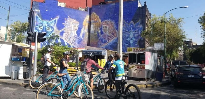 Mexico City: Art Naco, murals & street art bike tour - Who should book this ride