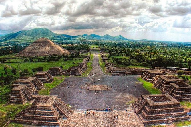 Mexico City Private Tour with Teotihuacan, Murals, Guadalupe Basilica - Diego Rivera’s murals at the National Palace