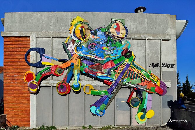 Mon Ami Maravilha - Lisbon Street Art Private Tuk Tuk Tour - Armazéns Abel Pereira da Fonseca