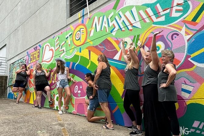 Murals & Margaritas - What happens during the three hours