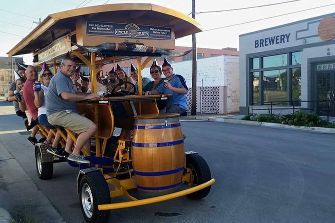 Murals & Mimosas - Cowtown Cycle Party BYOB Public Tour - A small group with a social feel