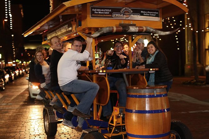 Murals & Mimosas - Cowtown Cycle Party BYOB Public Tour - Making the most of the mural stops