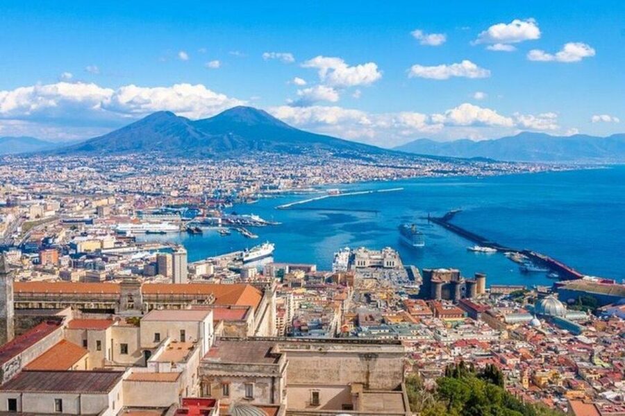 Naples : Spanish Quarter & Maradona Street Art Tour - Folklore and the stories of the downs
