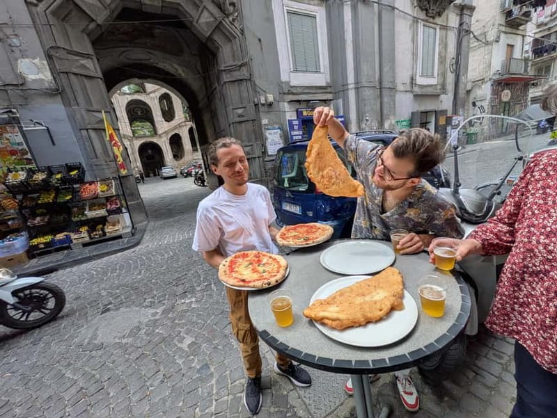 Naples: Street Art, Wine and Food Tasting Walking Tour - Key points at a glance