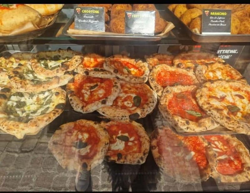 Naples: Street Art, Wine and Food Tasting Walking Tour - Sweets at the final stops