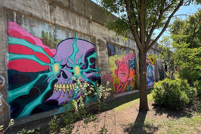 Offbeat Fulton Market Graffiti and Murals Street Art Tour - Reading dozens of artists instead of chasing one landmark