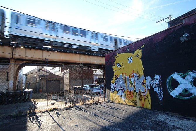 Offbeat Street Art Tour of Chicago: Urban Graffiti, Art, and Murals - Why this Chicago street art walk works