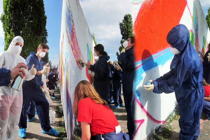 Open graffiti workshop in the Mauerpark in Berlin - From Friedrichshain streets to the Mauerpark wall