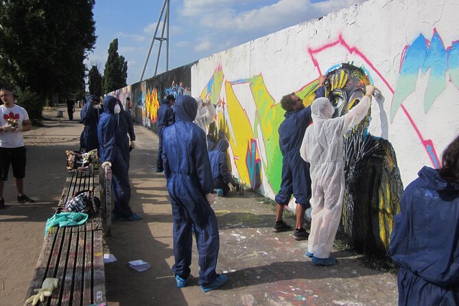 Open graffiti workshop in the Mauerpark in Berlin - Is the Mauerpark graffiti workshop worth booking?