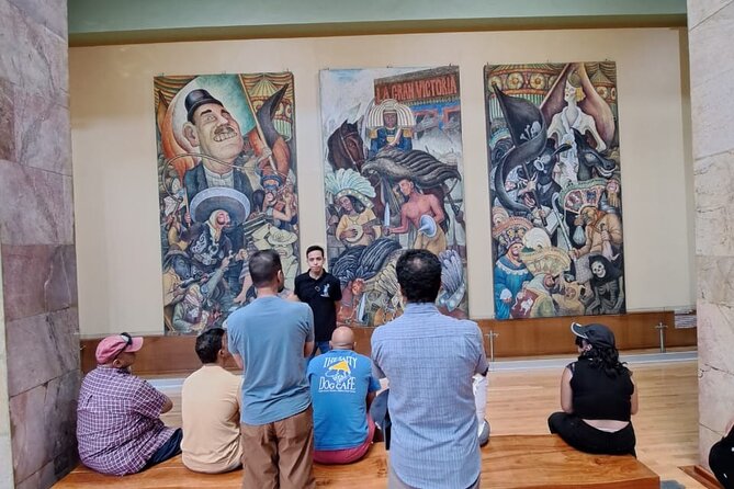 Palace of Fine Arts Mural Tour - Tamayo, Rodríguez Lozano, and different artistic voices