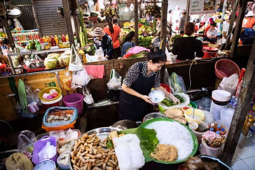 Phnom Penh | Food & Street Art Half Day Tour by Tuk Tuk - Key points for your Phnom Penh morning