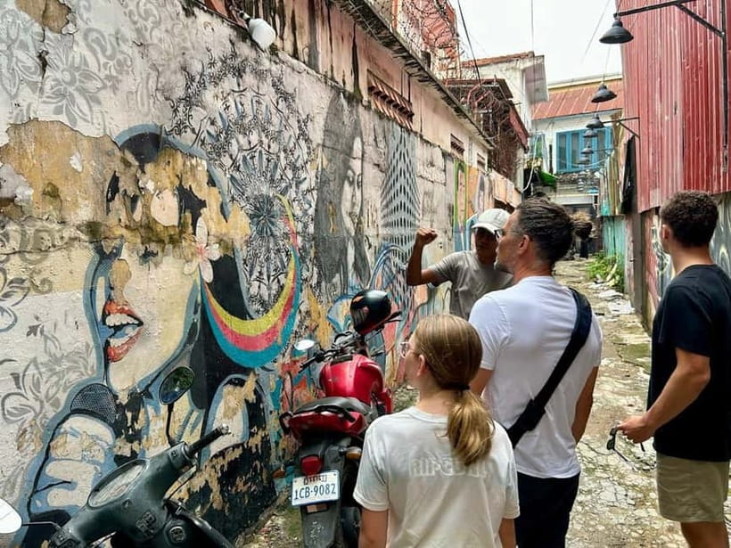 Phnom Penh: Street Art and Noodle Tour by Tuk Tuk - Why This Phnom Penh Tour Works So Well